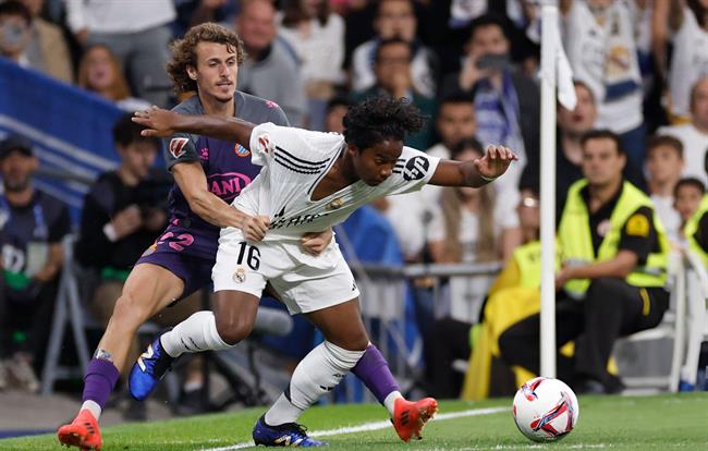 Real Madrid: Endrick luôn biết học hỏi - Ảnh 1.